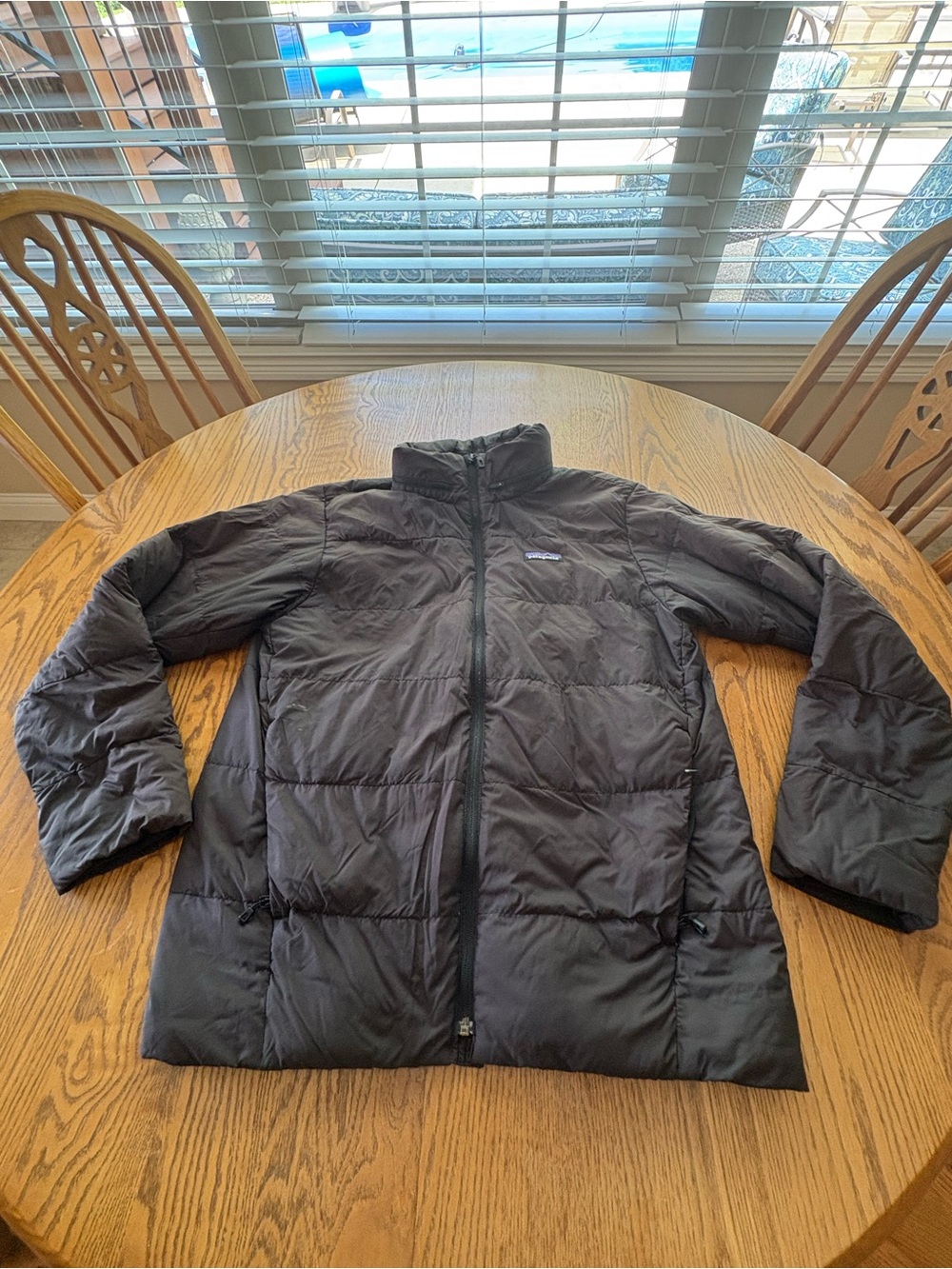 Patagonia Men’s Black Silent Down Puffer Jacket Size M Hidden Hood Fair Cond
